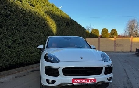 Porsche Cayenne III, 2015 год, 5 500 000 рублей, 2 фотография