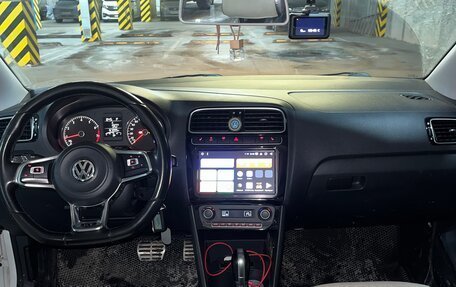 Volkswagen Polo VI (EU Market), 2016 год, 1 220 000 рублей, 7 фотография