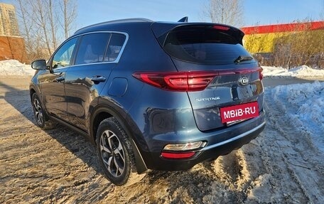 KIA Sportage IV рестайлинг, 2020 год, 1 850 000 рублей, 2 фотография