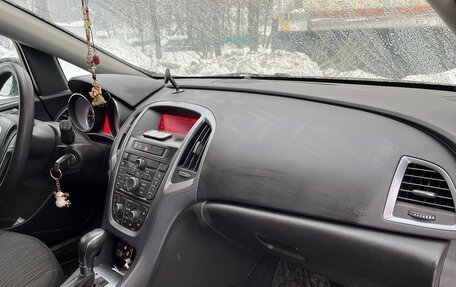 Opel Astra J, 2014 год, 900 000 рублей, 17 фотография