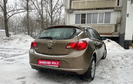Opel Astra J, 2014 год, 900 000 рублей, 6 фотография