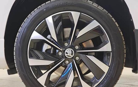 Skoda Karoq I, 2022 год, 1 500 000 рублей, 8 фотография