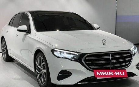 Mercedes-Benz E-Класс, 2025 год, 7 090 133 рублей, 3 фотография