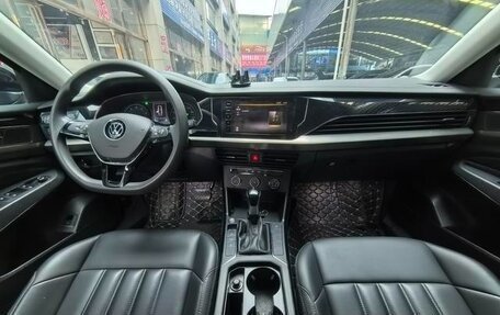 Volkswagen Passat B8 рестайлинг, 2022 год, 2 250 017 рублей, 9 фотография