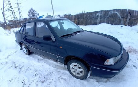 Daewoo Nexia I рестайлинг, 2004 год, 100 000 рублей, 1 фотография