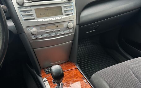 Toyota Camry, 2009 год, 1 290 000 рублей, 15 фотография