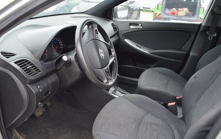 Hyundai Solaris II рестайлинг, 2016 год, 560 000 рублей, 10 фотография