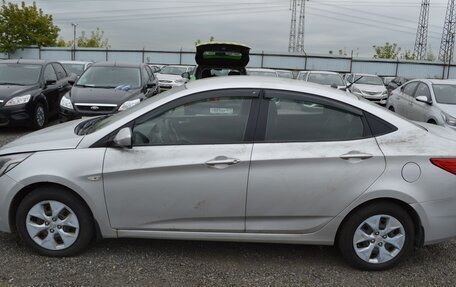 Hyundai Solaris II рестайлинг, 2016 год, 560 000 рублей, 3 фотография