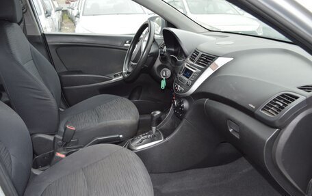 Hyundai Solaris II рестайлинг, 2016 год, 560 000 рублей, 14 фотография