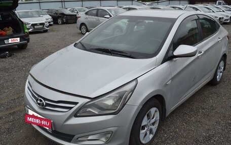 Hyundai Solaris II рестайлинг, 2016 год, 560 000 рублей, 2 фотография