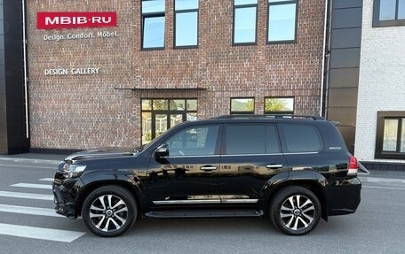 Toyota Land Cruiser 200, 2019 год, 8 150 000 рублей, 6 фотография