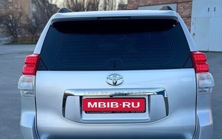 Toyota Land Cruiser Prado 150 рестайлинг 2, 2010 год, 2 550 000 рублей, 5 фотография