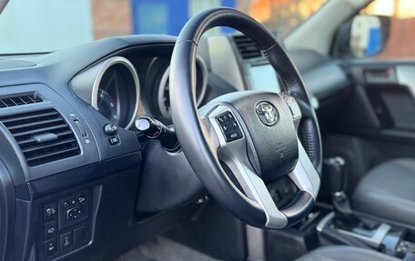 Toyota Land Cruiser Prado 150 рестайлинг 2, 2010 год, 2 550 000 рублей, 26 фотография