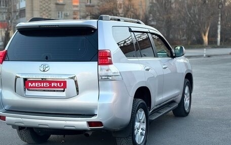 Toyota Land Cruiser Prado 150 рестайлинг 2, 2010 год, 2 550 000 рублей, 6 фотография