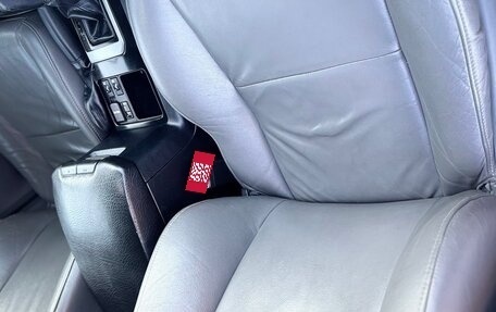 Toyota Land Cruiser Prado 150 рестайлинг 2, 2010 год, 2 550 000 рублей, 24 фотография