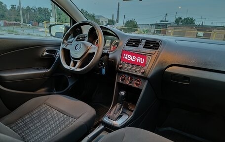 Volkswagen Polo VI (EU Market), 2018 год, 699 000 рублей, 11 фотография