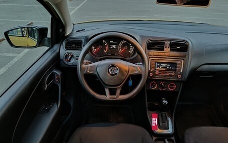Volkswagen Polo VI (EU Market), 2018 год, 699 000 рублей, 13 фотография