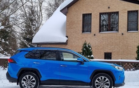 Toyota RAV4, 2020 год, 3 445 000 рублей, 4 фотография