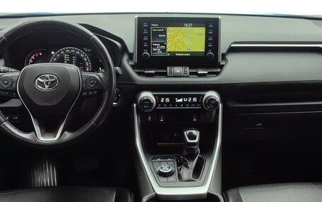 Toyota RAV4, 2020 год, 3 445 000 рублей, 5 фотография