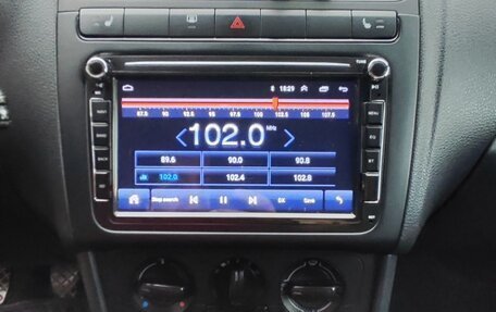 Volkswagen Polo VI (EU Market), 2015 год, 600 000 рублей, 3 фотография