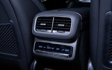 Mercedes-Benz GLE, 2025 год, 14 500 000 рублей, 27 фотография