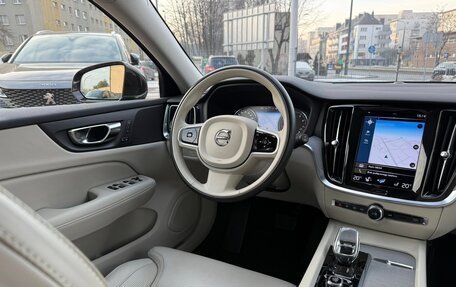 Volvo V60 II, 2023 год, 5 750 000 рублей, 8 фотография