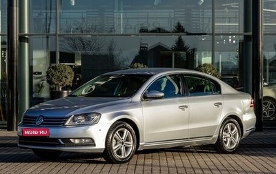Volkswagen Passat B7, 2011 год, 995 000 рублей, 1 фотография