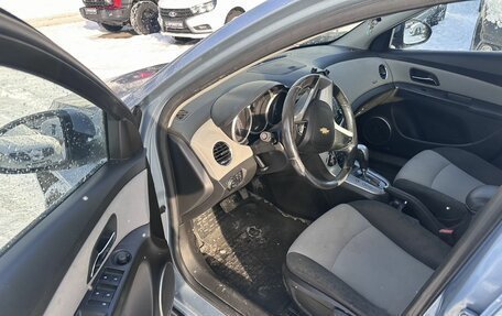 Chevrolet Cruze II, 2011 год, 599 000 рублей, 7 фотография