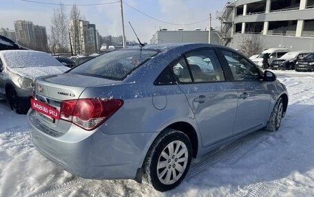 Chevrolet Cruze II, 2011 год, 599 000 рублей, 4 фотография