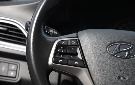 Hyundai Solaris II рестайлинг, 2019 год, 1 699 000 рублей, 14 фотография