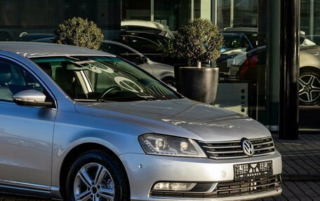 Volkswagen Passat B7, 2011 год, 995 000 рублей, 8 фотография