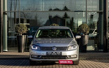 Volkswagen Passat B7, 2011 год, 995 000 рублей, 2 фотография