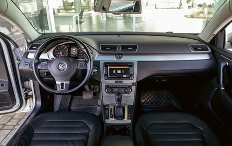 Volkswagen Passat B7, 2011 год, 995 000 рублей, 16 фотография