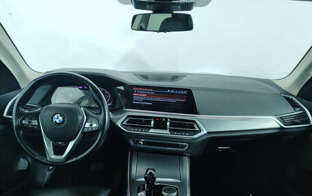 BMW X5, 2019 год, 5 990 000 рублей, 12 фотография