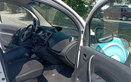 Renault Kangoo II рестайлинг, 2015 год, 550 000 рублей, 2 фотография