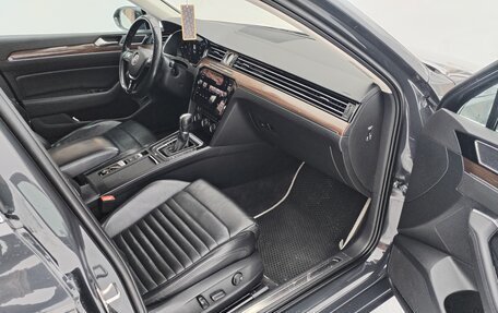 Volkswagen Passat B8 рестайлинг, 2018 год, 1 700 000 рублей, 6 фотография