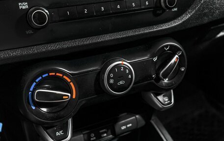 KIA Rio IV, 2017 год, 1 250 000 рублей, 20 фотография