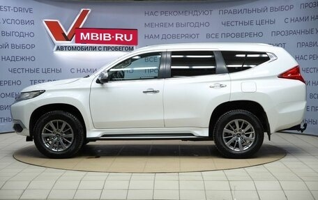 Mitsubishi Pajero Sport III рестайлинг, 2018 год, 2 390 000 рублей, 8 фотография