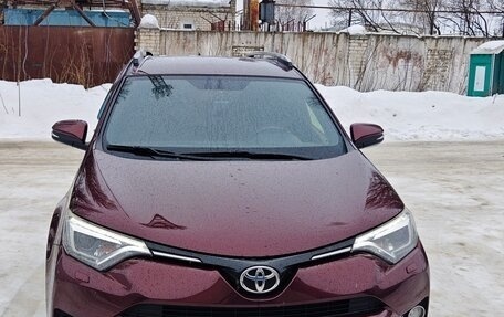 Toyota RAV4, 2016 год, 2 420 000 рублей, 1 фотография