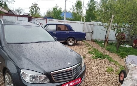 Mercedes-Benz C-Класс, 2011 год, 1 250 000 рублей, 1 фотография