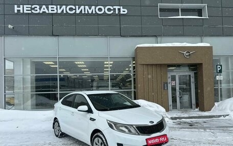 KIA Rio III рестайлинг, 2013 год, 750 000 рублей, 1 фотография