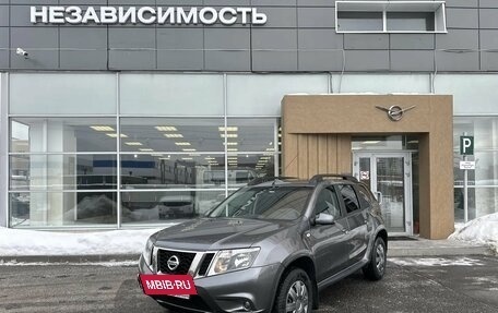 Nissan Terrano III, 2018 год, 1 130 000 рублей, 2 фотография