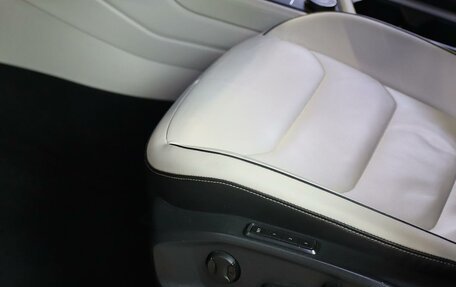 Volkswagen Tiguan II, 2018 год, 2 399 000 рублей, 12 фотография