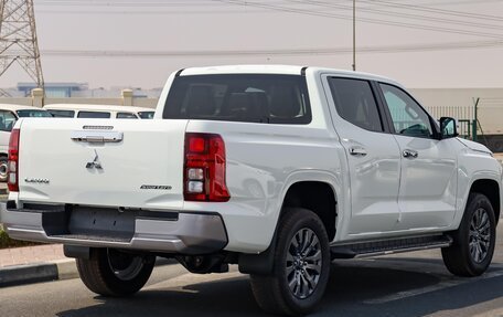 Mitsubishi Triton, 2025 год, 6 690 000 рублей, 4 фотография