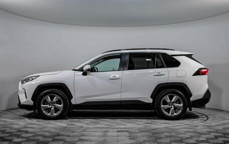 Toyota RAV4, 2022 год, 4 169 000 рублей, 4 фотография