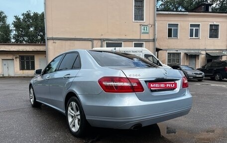 Mercedes-Benz E-Класс, 2012 год, 1 550 000 рублей, 11 фотография