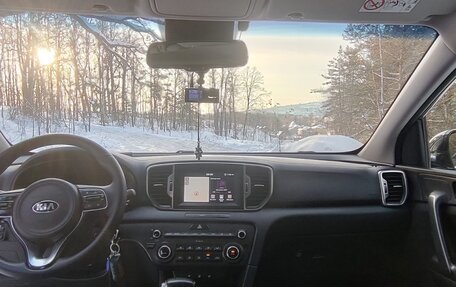 KIA Sportage IV рестайлинг, 2017 год, 1 700 000 рублей, 8 фотография