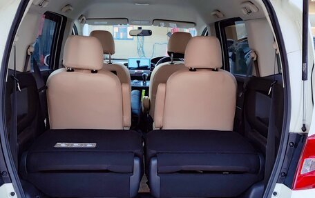 Honda Freed I, 2010 год, 1 350 000 рублей, 20 фотография