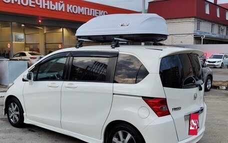 Honda Freed I, 2010 год, 1 350 000 рублей, 8 фотография