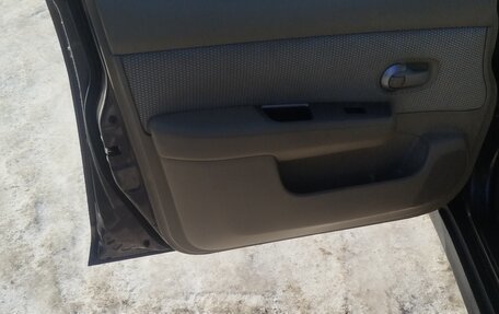 Nissan Tiida, 2007 год, 625 000 рублей, 17 фотография